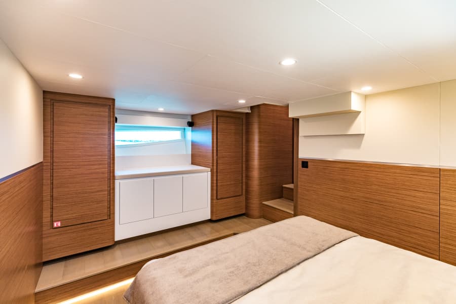 2020 Bertram 61 Convertible - Photo 27