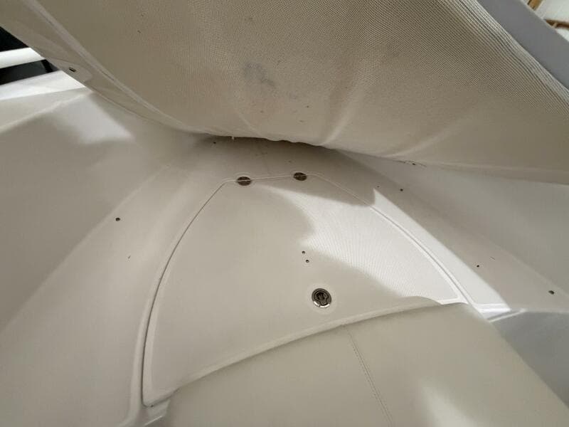 2016 Everglades 230 Center Console