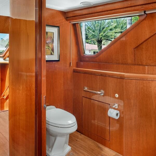 2003 Hargrave Sky Lounge