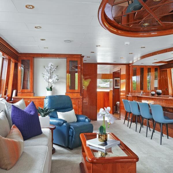 2003 Hargrave Sky Lounge