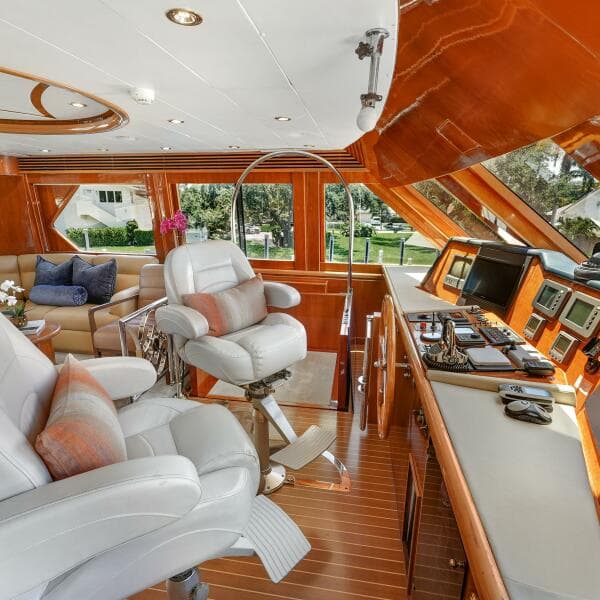 2003 Hargrave Sky Lounge