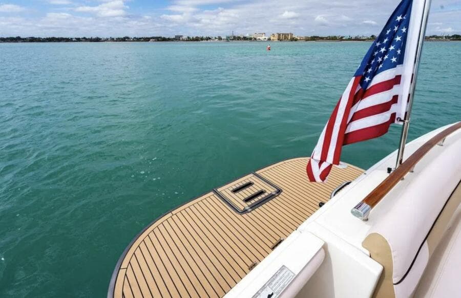 2013 Tiara Yachts 36 Coronet