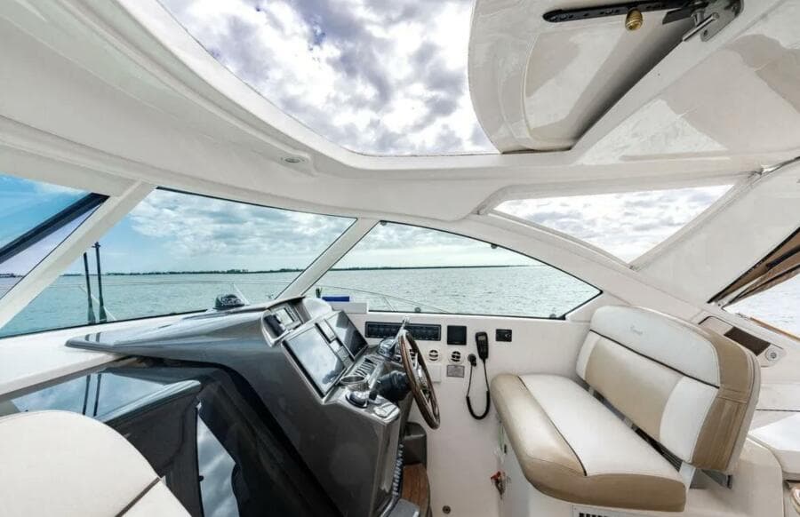 2013 Tiara Yachts 36 Coronet