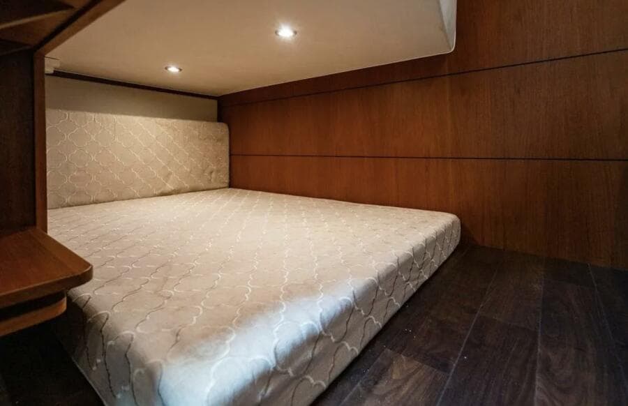 2013 Tiara Yachts 36 Coronet