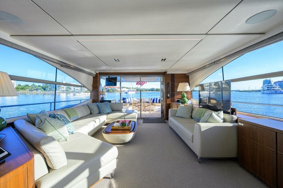 Princess Y78 - Janie II - Salon