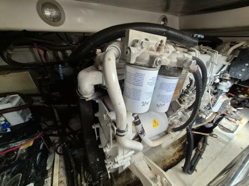 2004 Riviera 4000 Offshore