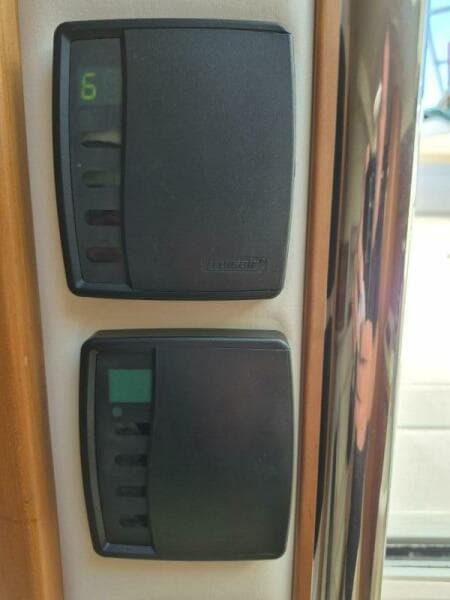 2004 Riviera 4000 Offshore