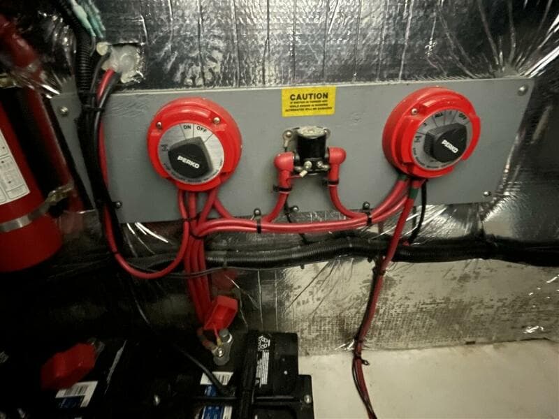 1993 Sea Ray 300 Weekender