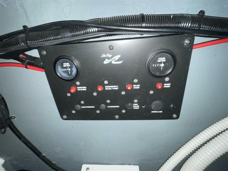 1993 Sea Ray 300 Weekender