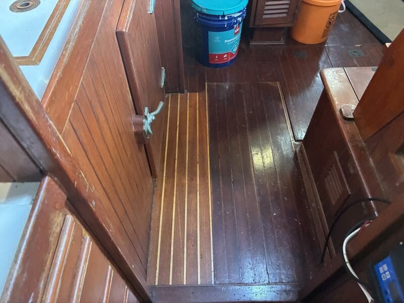 1983 Vagabond 42 Ketch