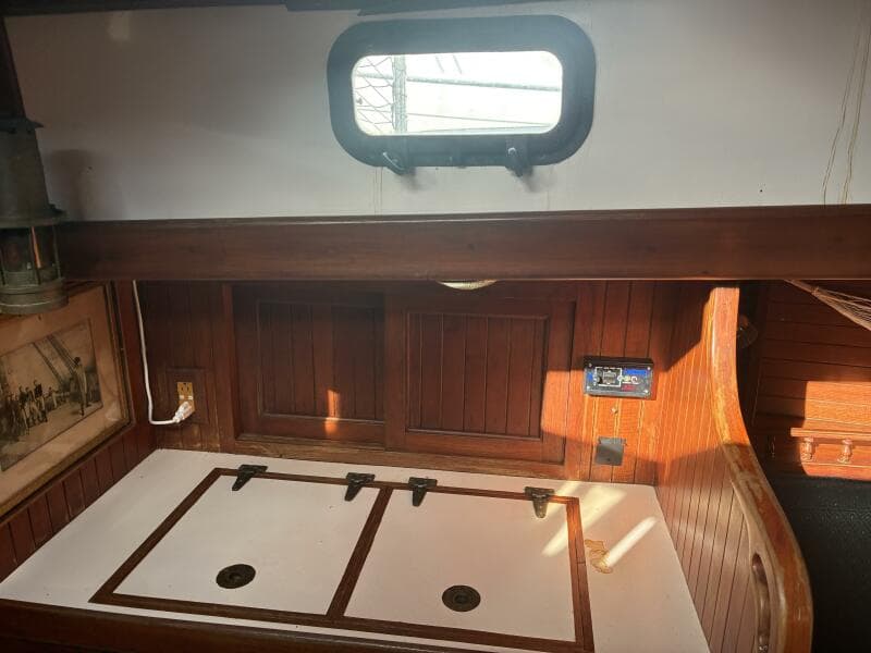 1983 Vagabond 42 Ketch