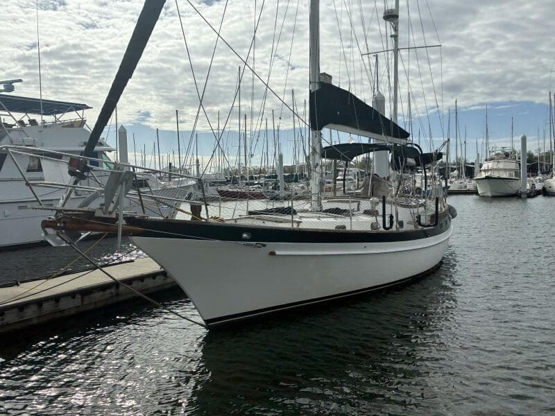 1983 Vagabond 42 Ketch