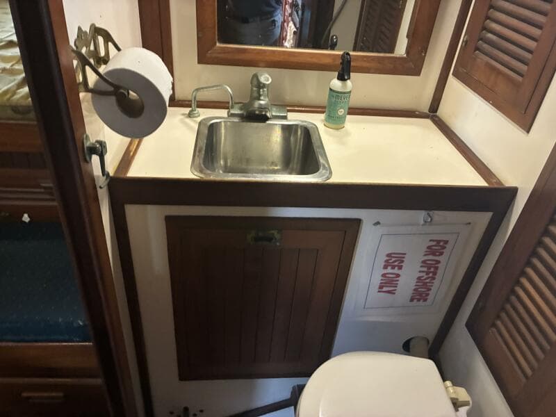 1983 Vagabond 42 Ketch