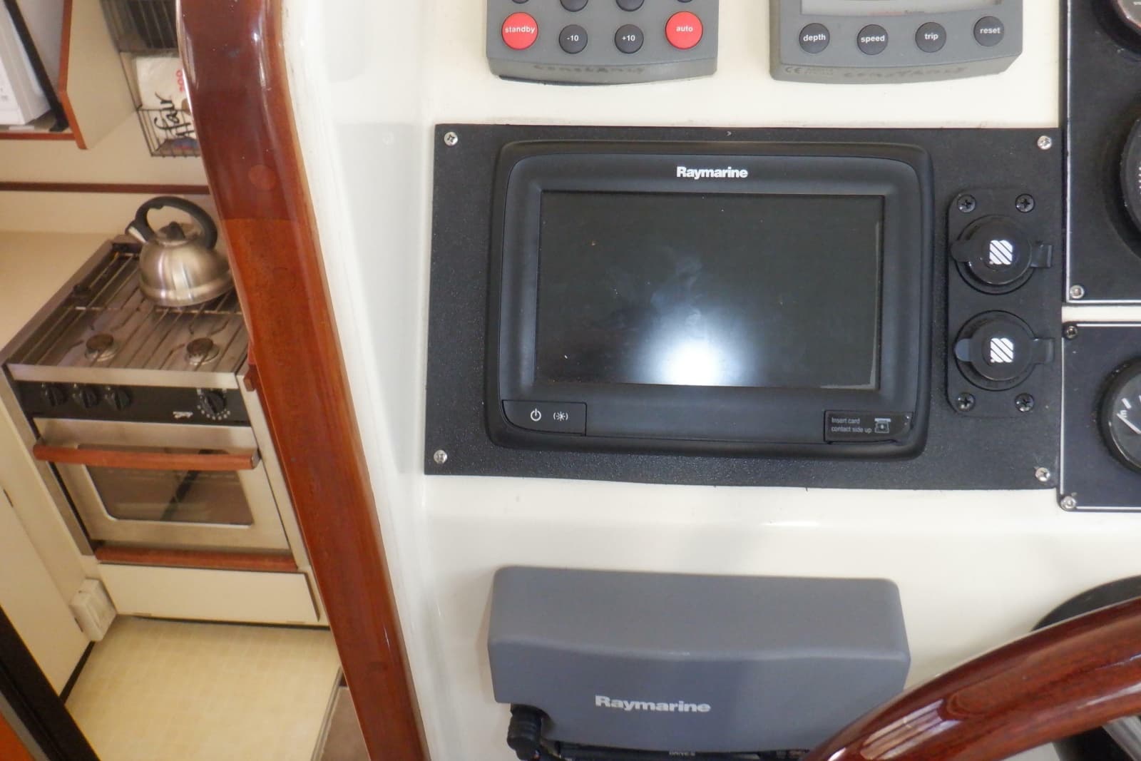 2004 Camano 31 Troll