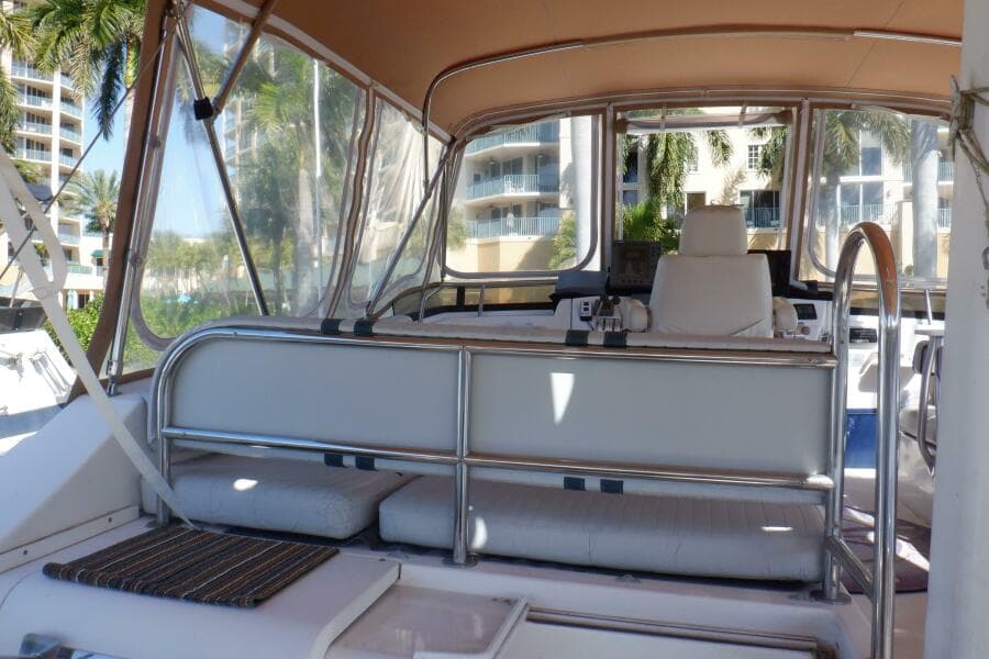 2002 Mainship 430 Trawler