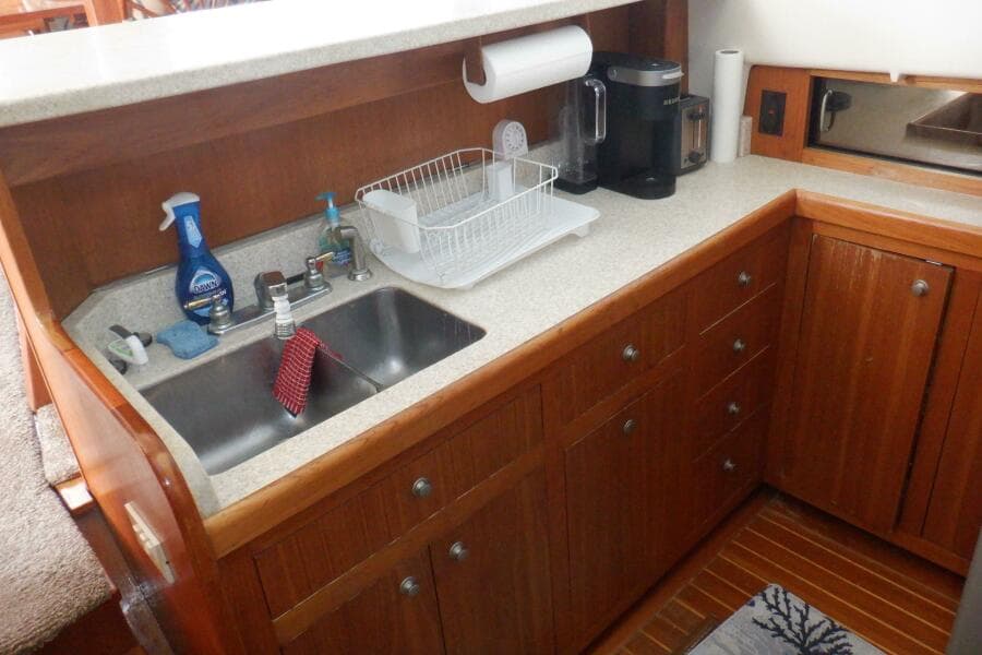 2002 Mainship 430 Trawler