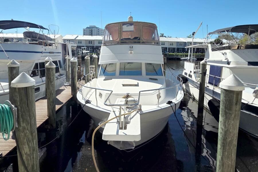 2002 Mainship 430 Trawler