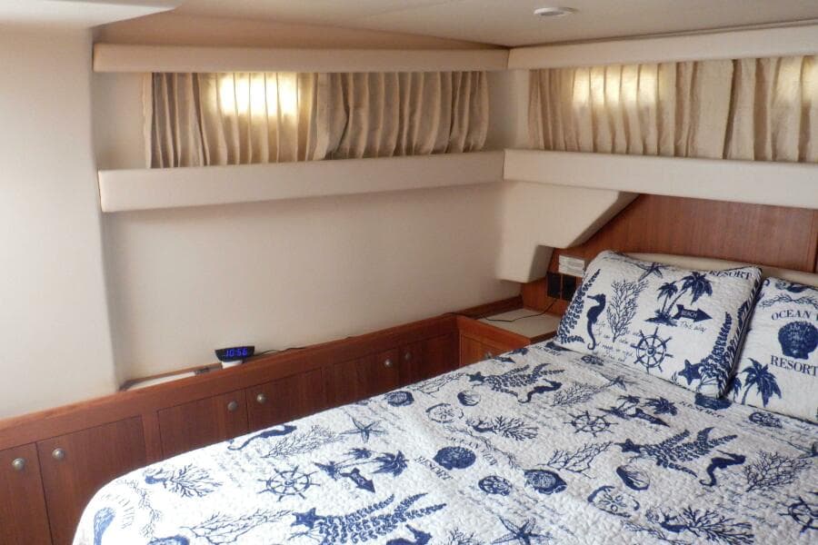 2002 Mainship 430 Trawler