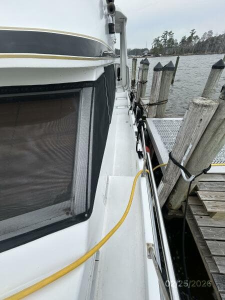 42' Jefferson port side deck1