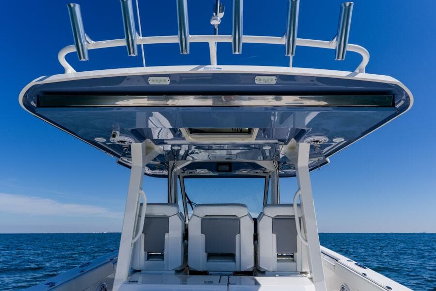 2022 Pursuit S 378 Sport