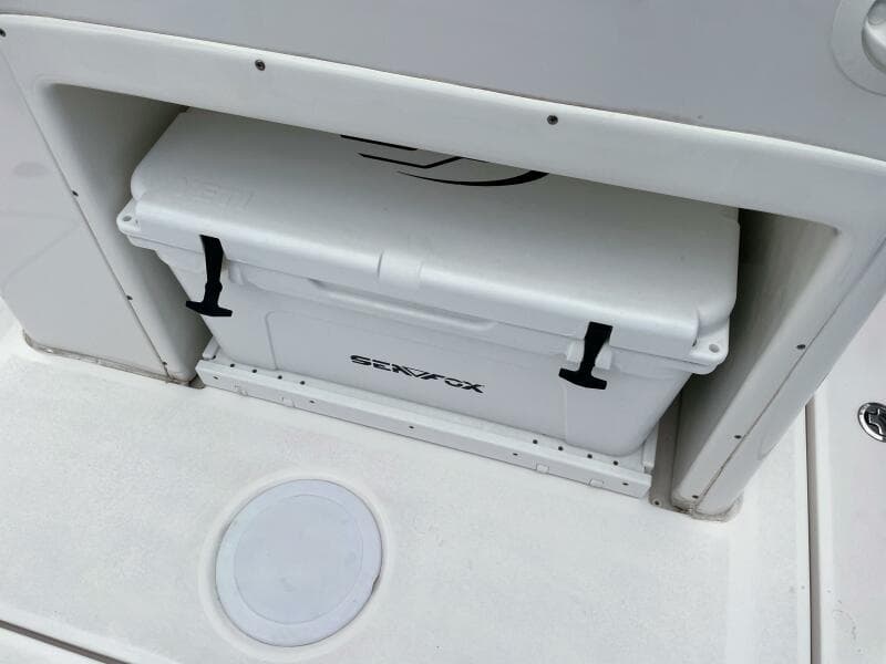 2019 Sea Fox 328 Commander