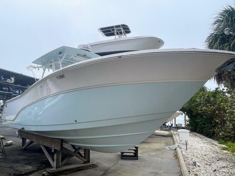 2019 Sea Fox 328 Commander