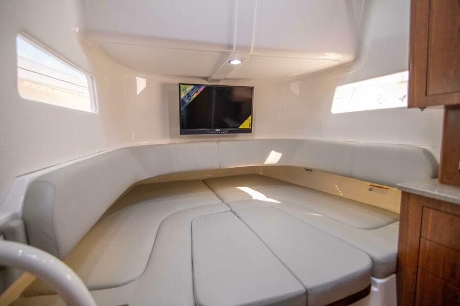 Regulator 41 - Wound Up II - Interior Cabin