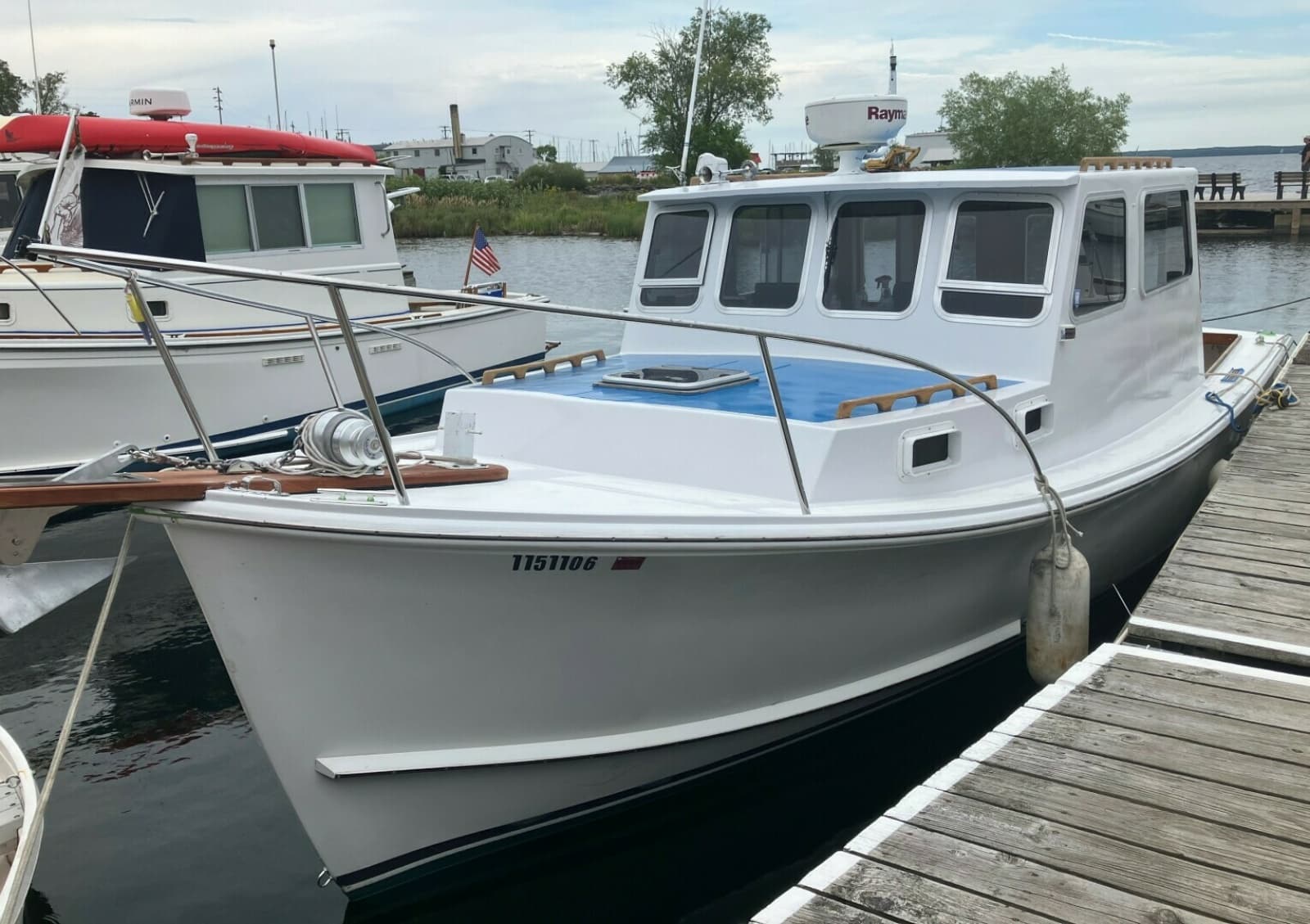 2000 Seaworthy Downeast 28 - Photo 1