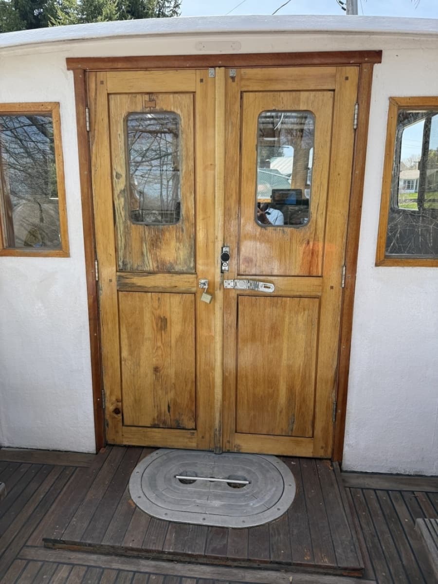 2000 Seaworthy Downeast 28 - Photo 8
