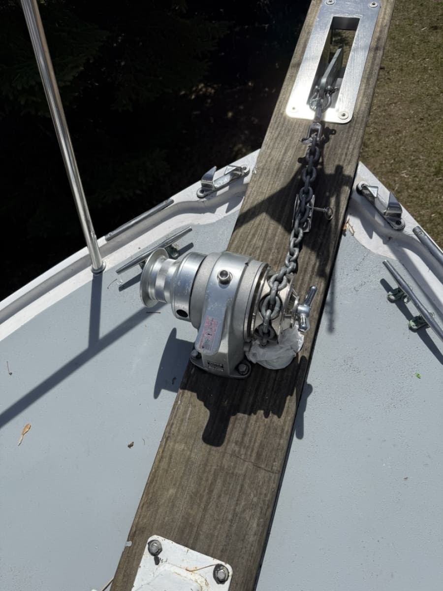 2000 Seaworthy Downeast 28 - Photo 27