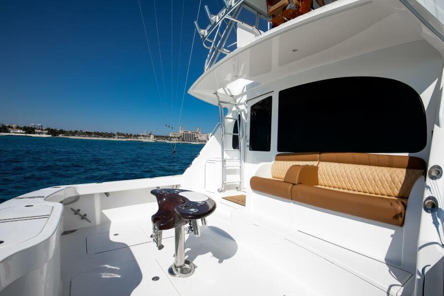 Viking 48 - Dorothy Marie - Flybridge Electronics, Mezzanine