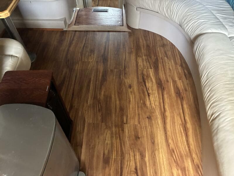 Carver 455 Aft Cabin - Cabin