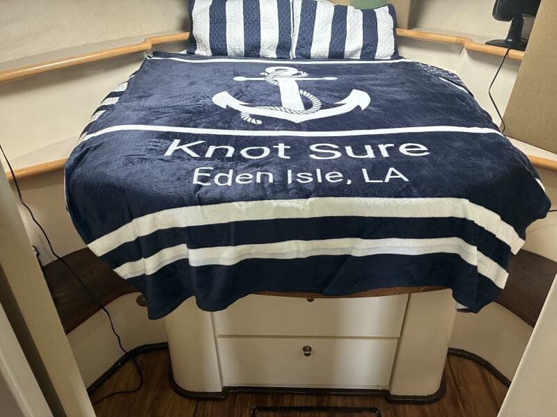 Carver 455 Aft Cabin - Guest cabin