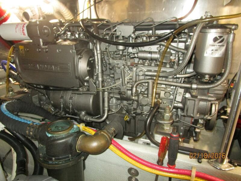 43' Mainship port main engine