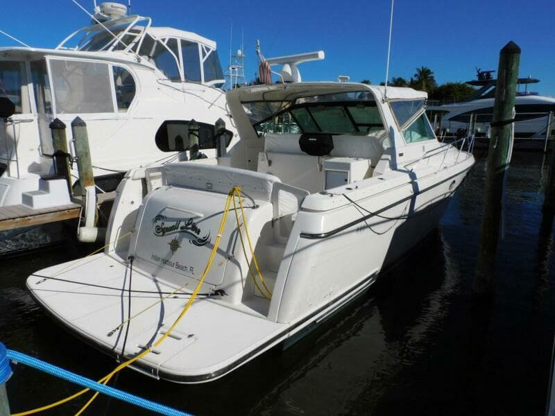 1995 Tiara Yachts 3500 Express