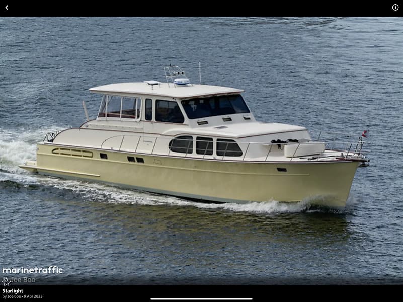 2006 Huckins 56 Linwood