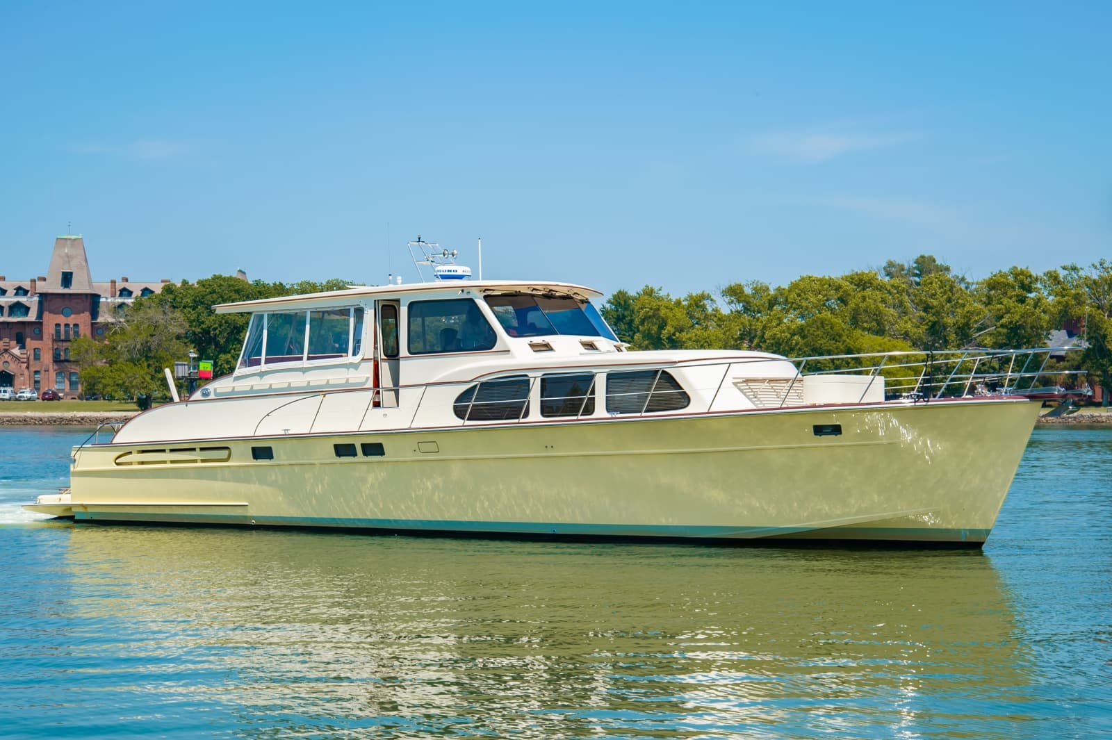 2006 Huckins 56 Linwood - Photo 1