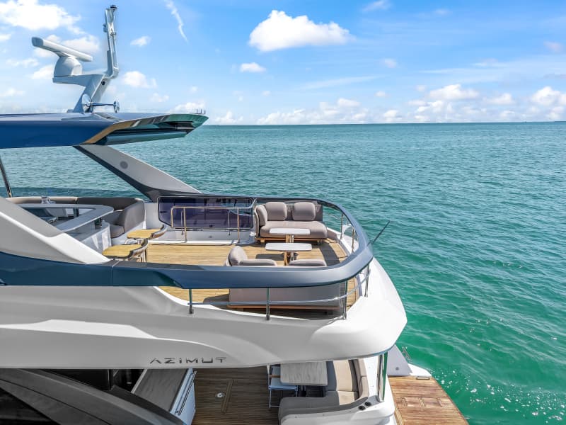 2025 Azimut 78 FLY