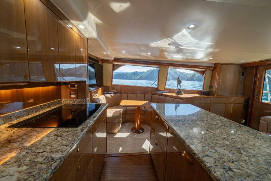 2006 Viking 56 "Scandaloso"