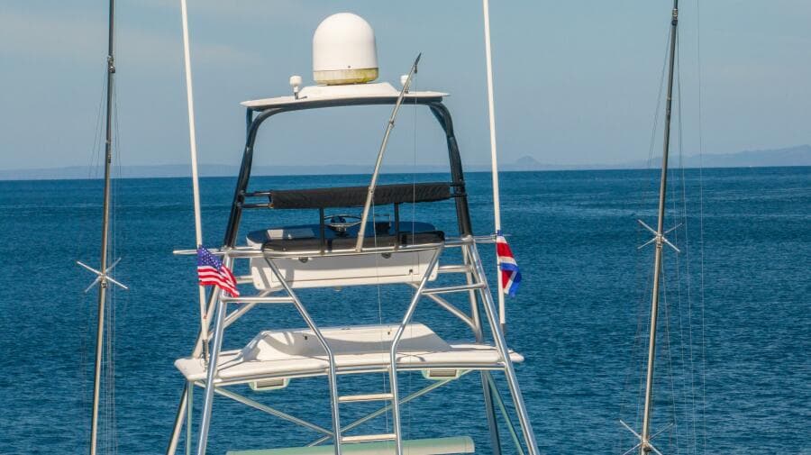 2006 Viking 56 "Scandaloso"