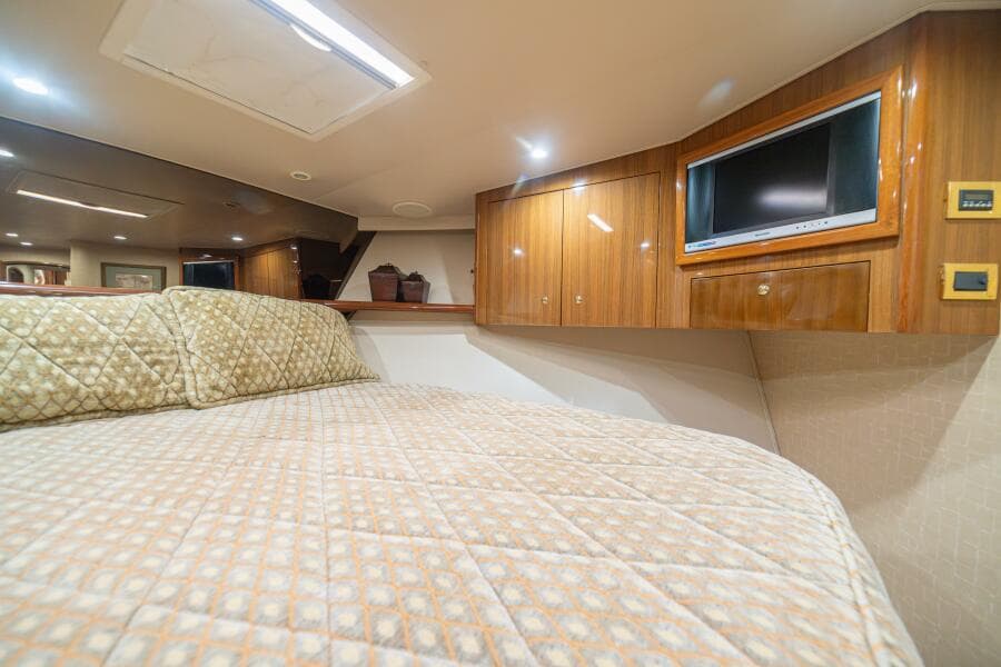 2006 Viking 56 "Scandaloso" - Stateroom