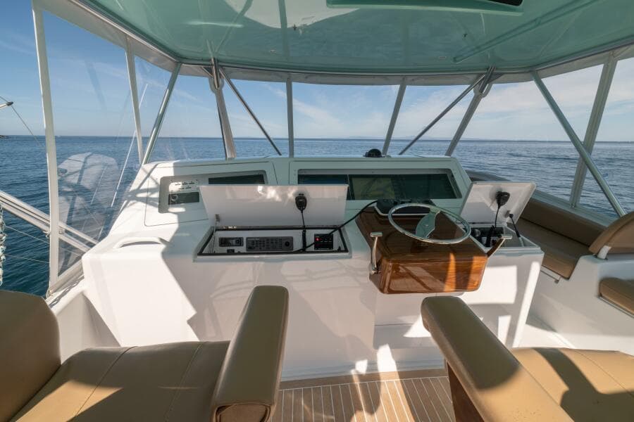 2006 Viking 56 "Scandaloso"