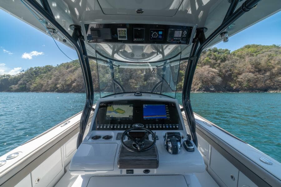 2021 Valhalla V-37 "Full Tilt" - Helm