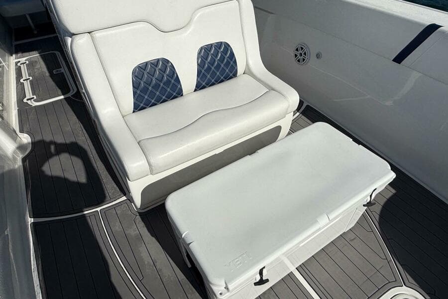 2020 Midnight Express 34 Open