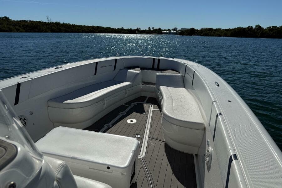 2020 Midnight Express 34 Open