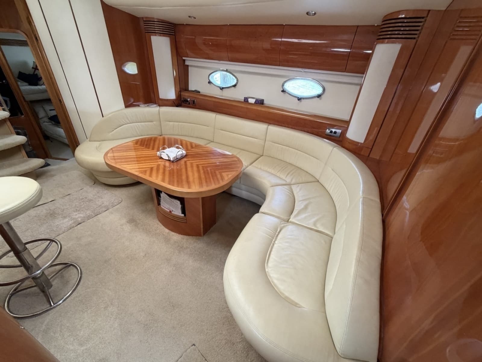 2001 Viking Sport Cruisers V65 Express - Photo 68