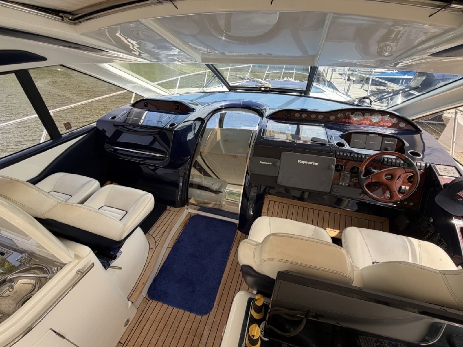 2001 Viking Sport Cruisers V65 Express - Photo 49