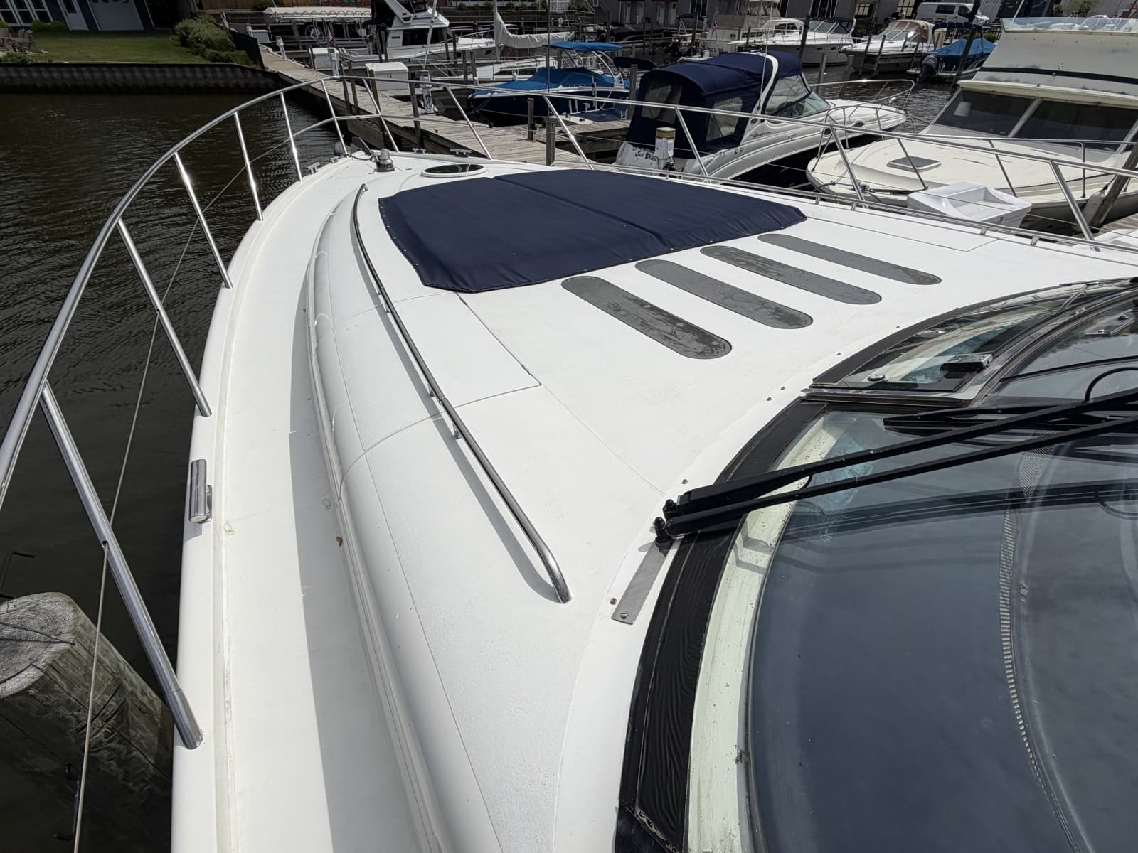 2001 Viking Sport Cruisers V65 Express - Photo 8
