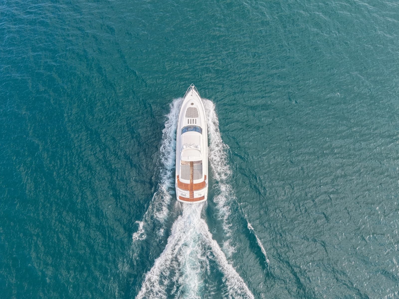 2001 Viking Sport Cruisers V65 Express - Photo 6