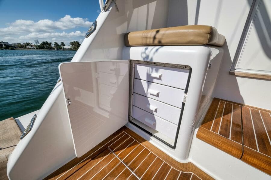 2011 Viking 76 Enclosed Bridge- TEUSEAS- Cockpit